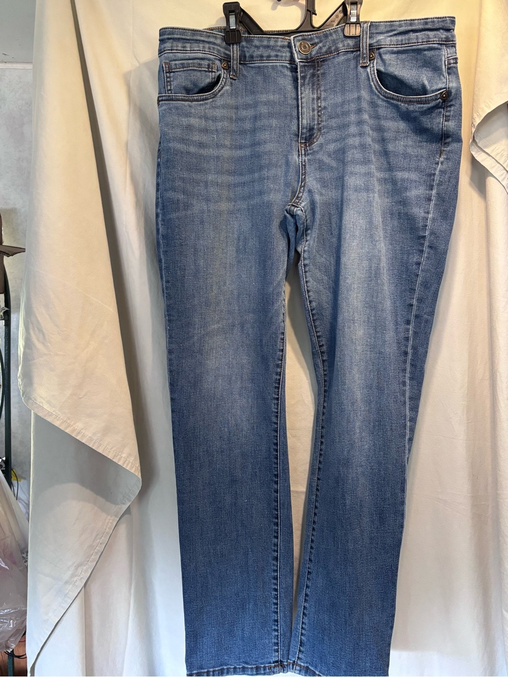 Kut from the Kloth Blue denim Straight-Leg Jeans